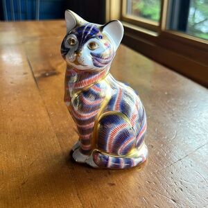 Royal Crown Derby figurine